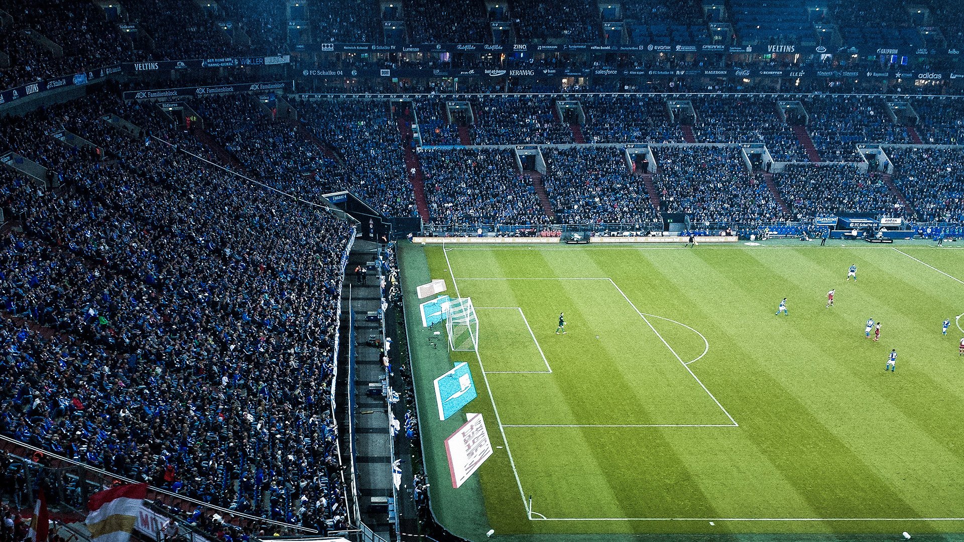 点球大战惊心动魄,蓝鹰绝杀红魔捧杯